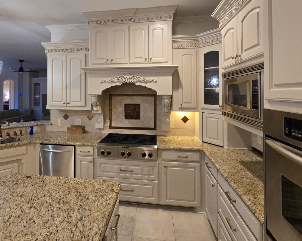 kitchen cabinets painted by Bear Creek Painting, Inc. in Grapevine and Flower Mound, TX